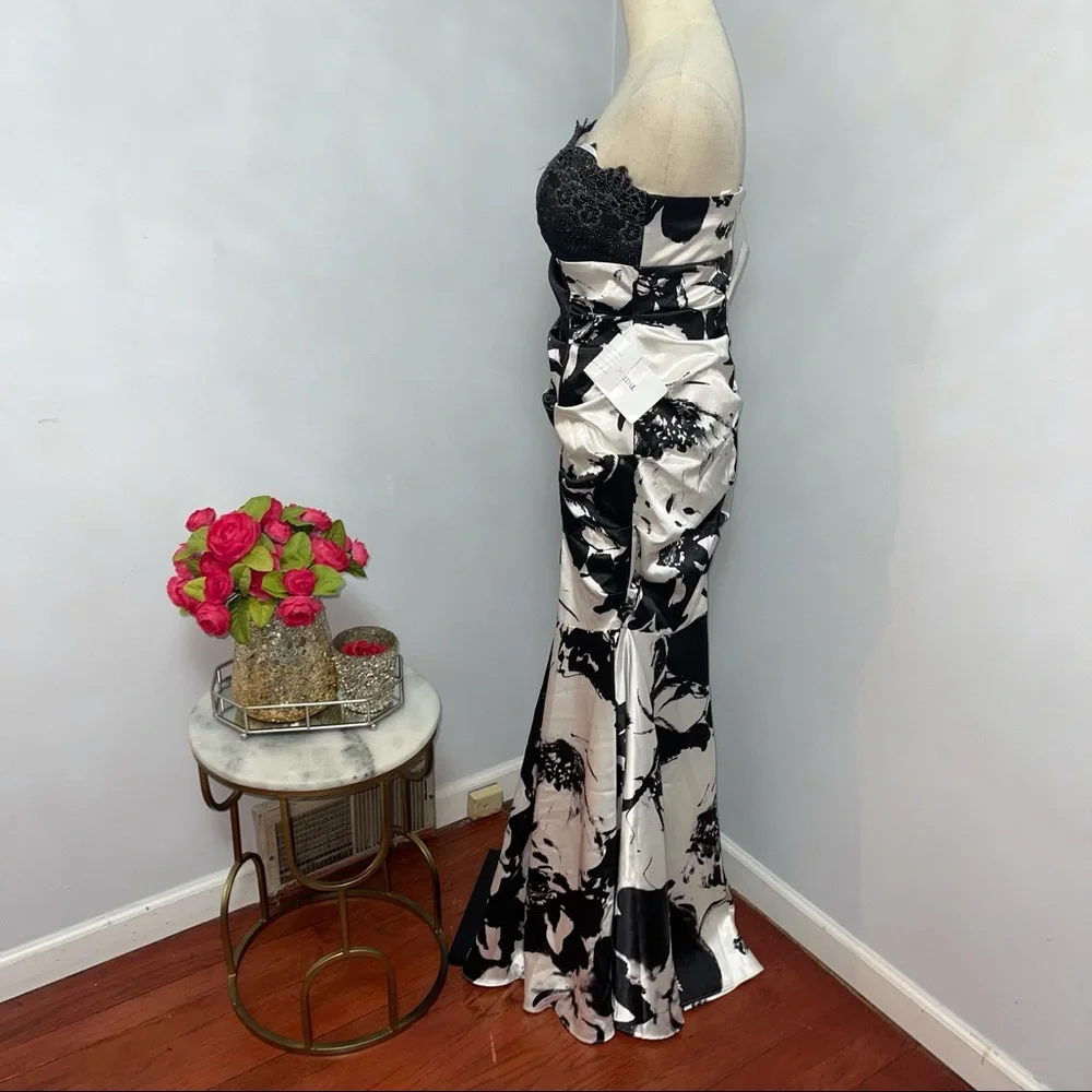 # Davids Bridal Strapless Sequined Chest Black & White Gown / Maxi Dress Size 7 - Picture 4 of 17